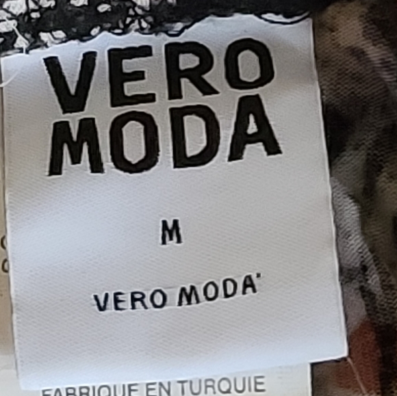 🦇2/$15-Unique Vero Moda leggings - Picture 6 of 8